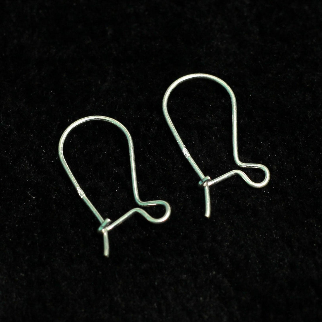 92.5 Sterling Silver Kidney Wire 21x18mm