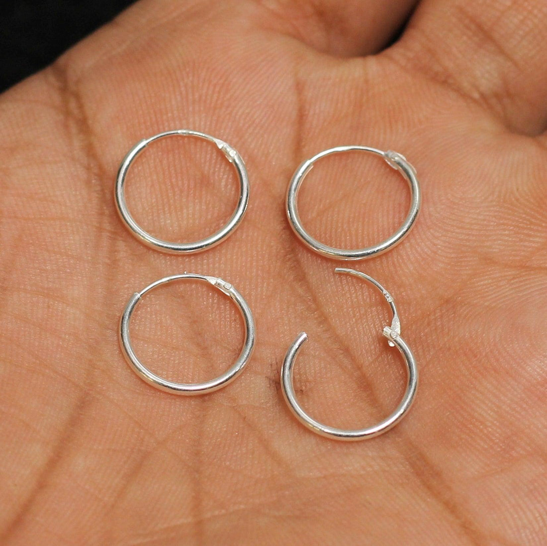 92.5 Sterling Silver Round Hoop Earrings