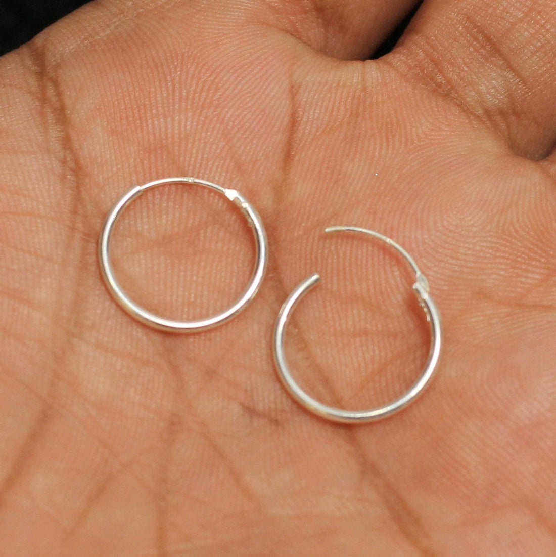 92.5 Sterling Silver Round Hoop Earrings